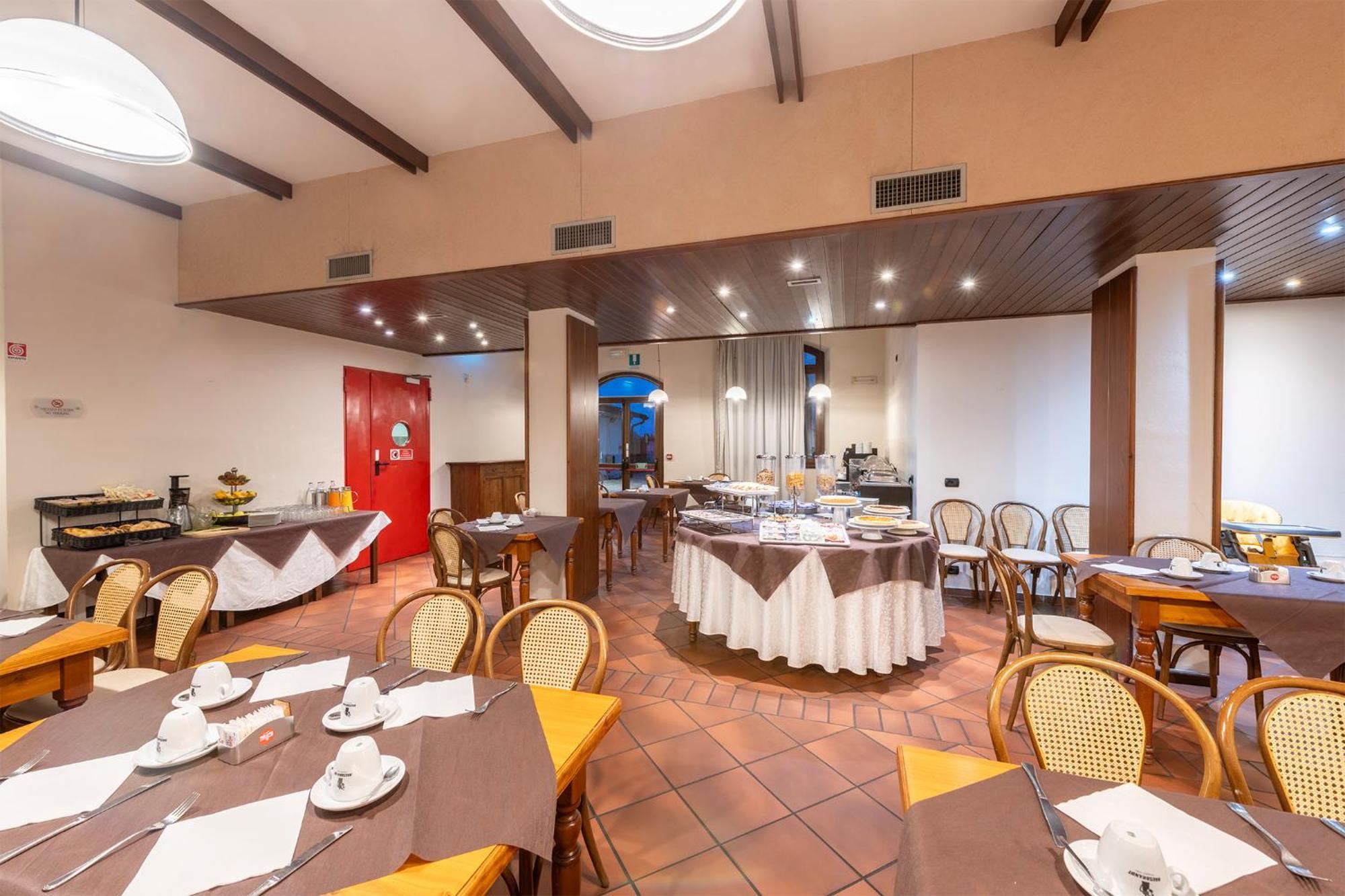 Hotel Vecchio Casello Castelleone