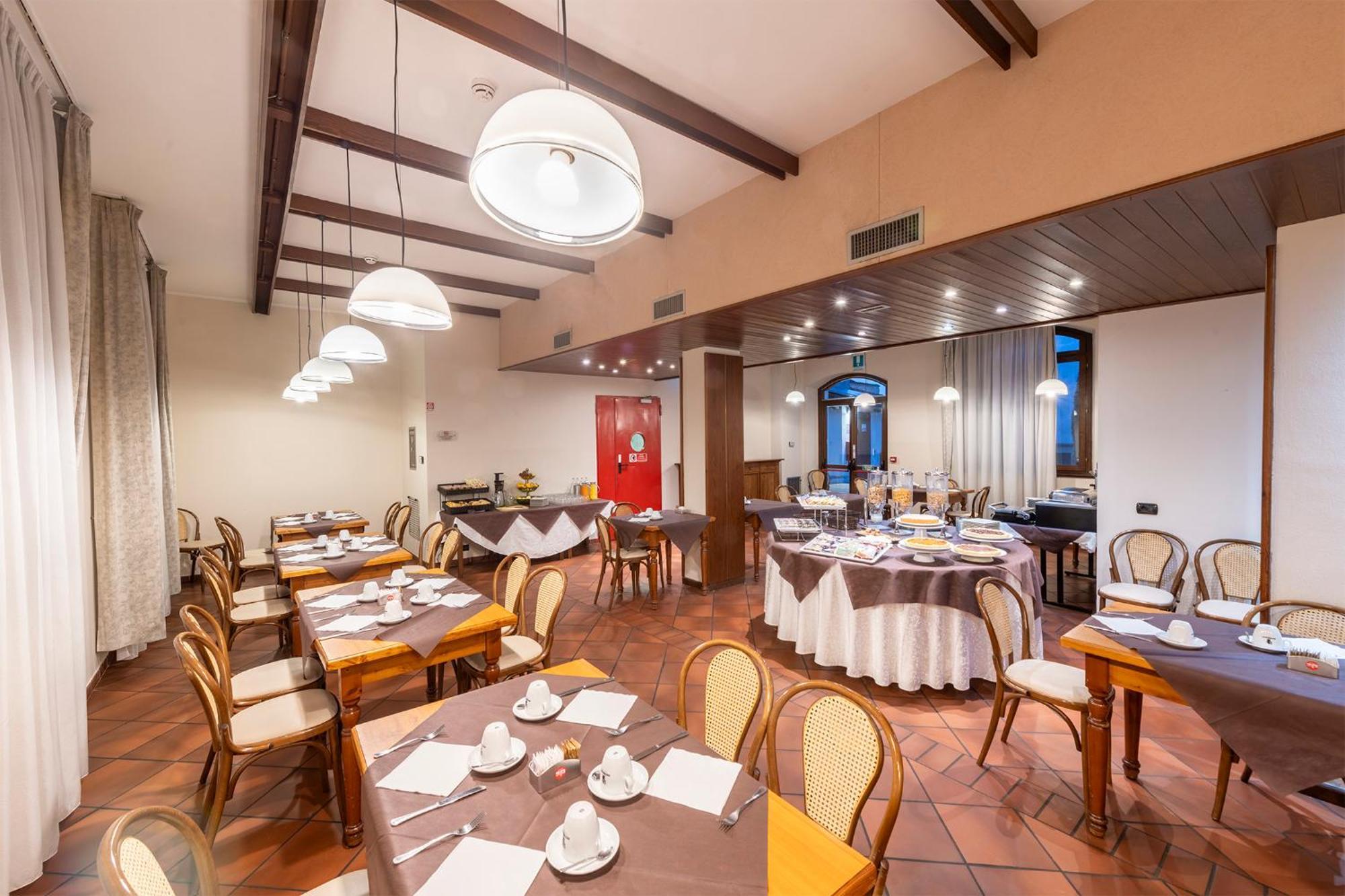 Hotel Vecchio Casello Castelleone
